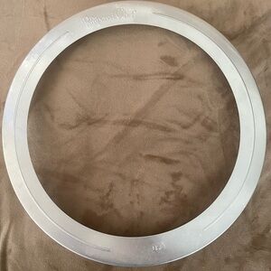 Pampered Chef pie crust shield